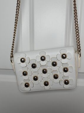 Forever 21 White Floral Appliqué Crossbody with Gold Studs